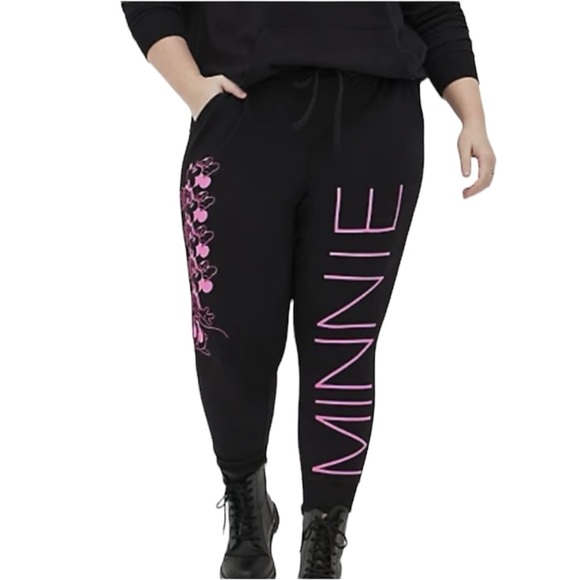 torrid Pants - Torrid Women’s Plus Size Disney Minnie Mouse Jogger Size 1X 2X